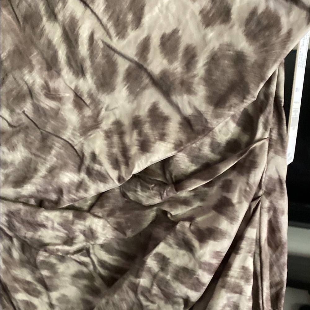 Nicole Miller Leopard Print Sleeveless Dress - Picture 8 of 10